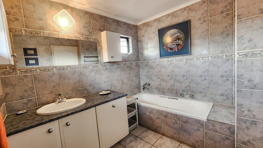 3 Bedroom Property for Sale in Sasolburg Ext 4 Free State
